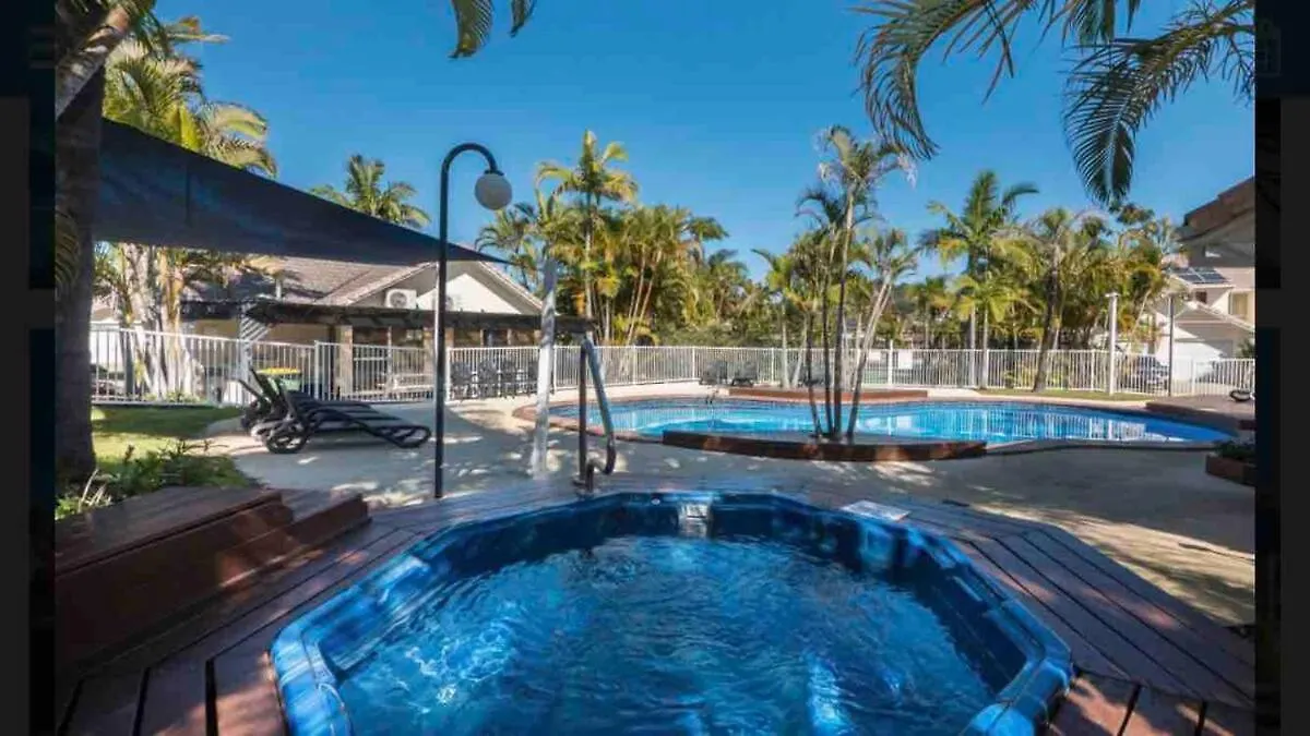 Holiday home Waterfront 3 Bedroom House In Family Friendly Resort Gold Coast