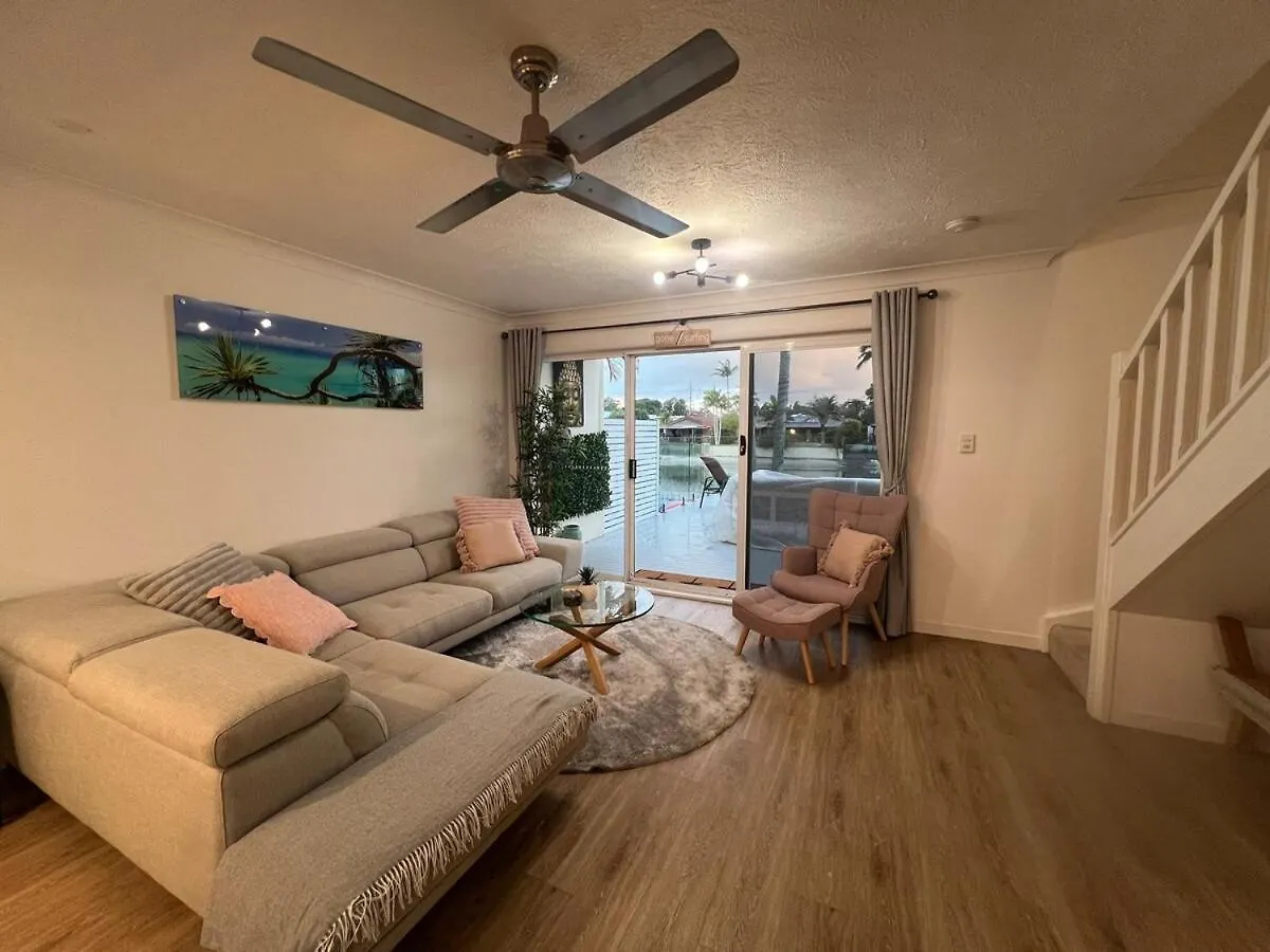Holiday home Waterfront 3 Bedroom House In Family Friendly Resort Gold Coast
